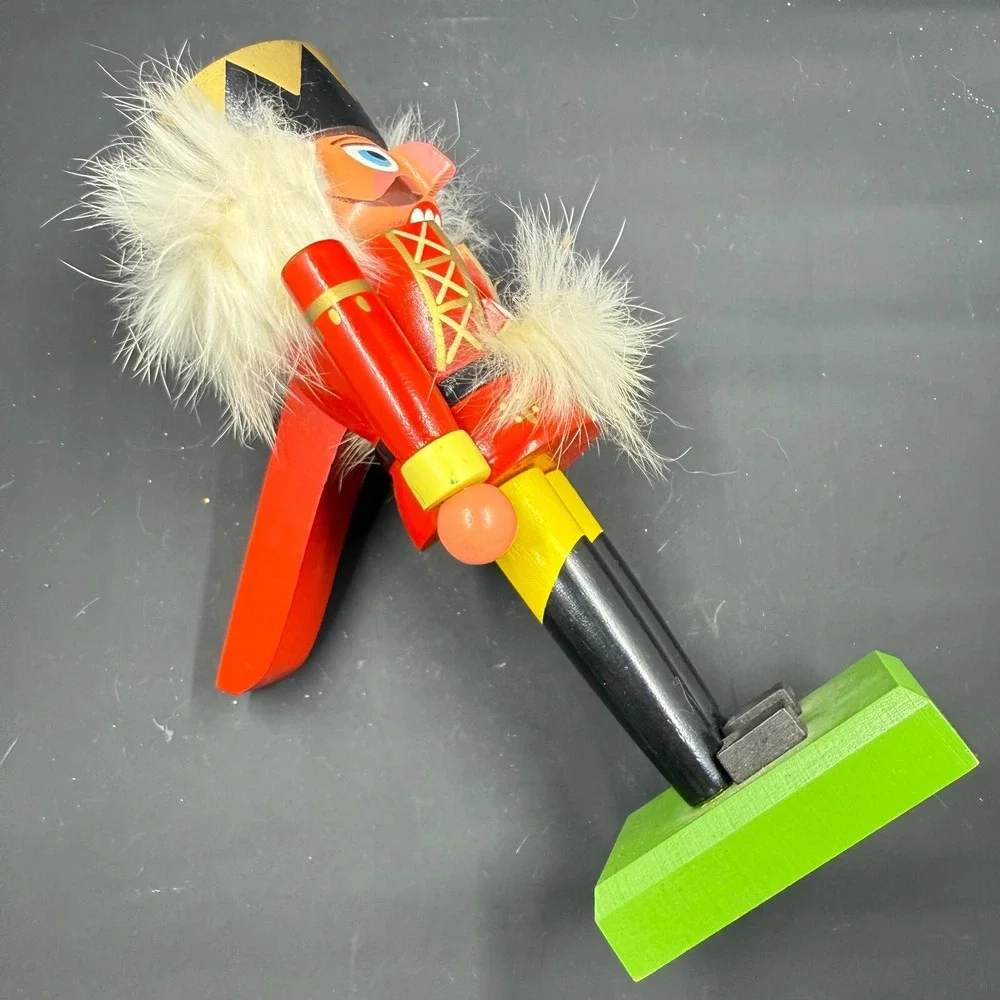 LEGLER HANDMADE NUTCRACKER CHRISTMAS ERZGEBIRGE GERMANY HODREWA MADE IN‎ GERMANY